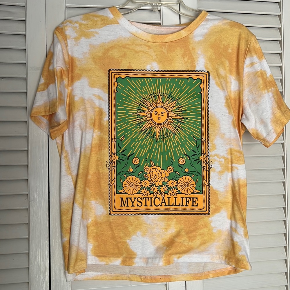 Tie-Dye Sun Design T-Shirt